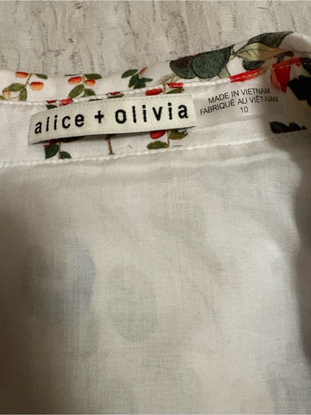 Alice + Olivia Alisa Wrap Godet Shirtdress - Picture 3 of 4
